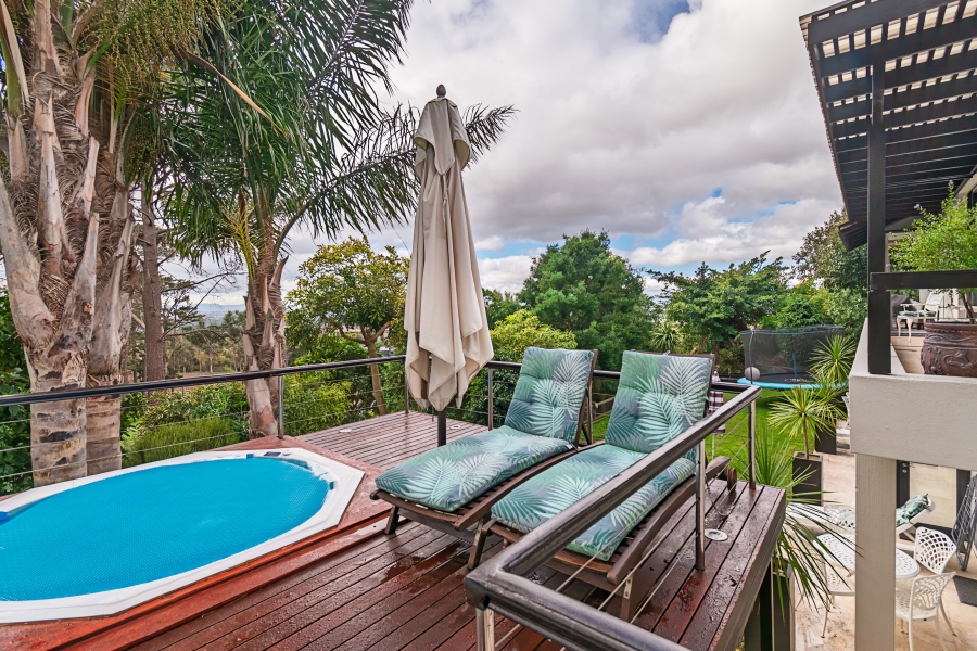 4 Bedroom Property for Sale in Steenberg Golf Estate Western Cape